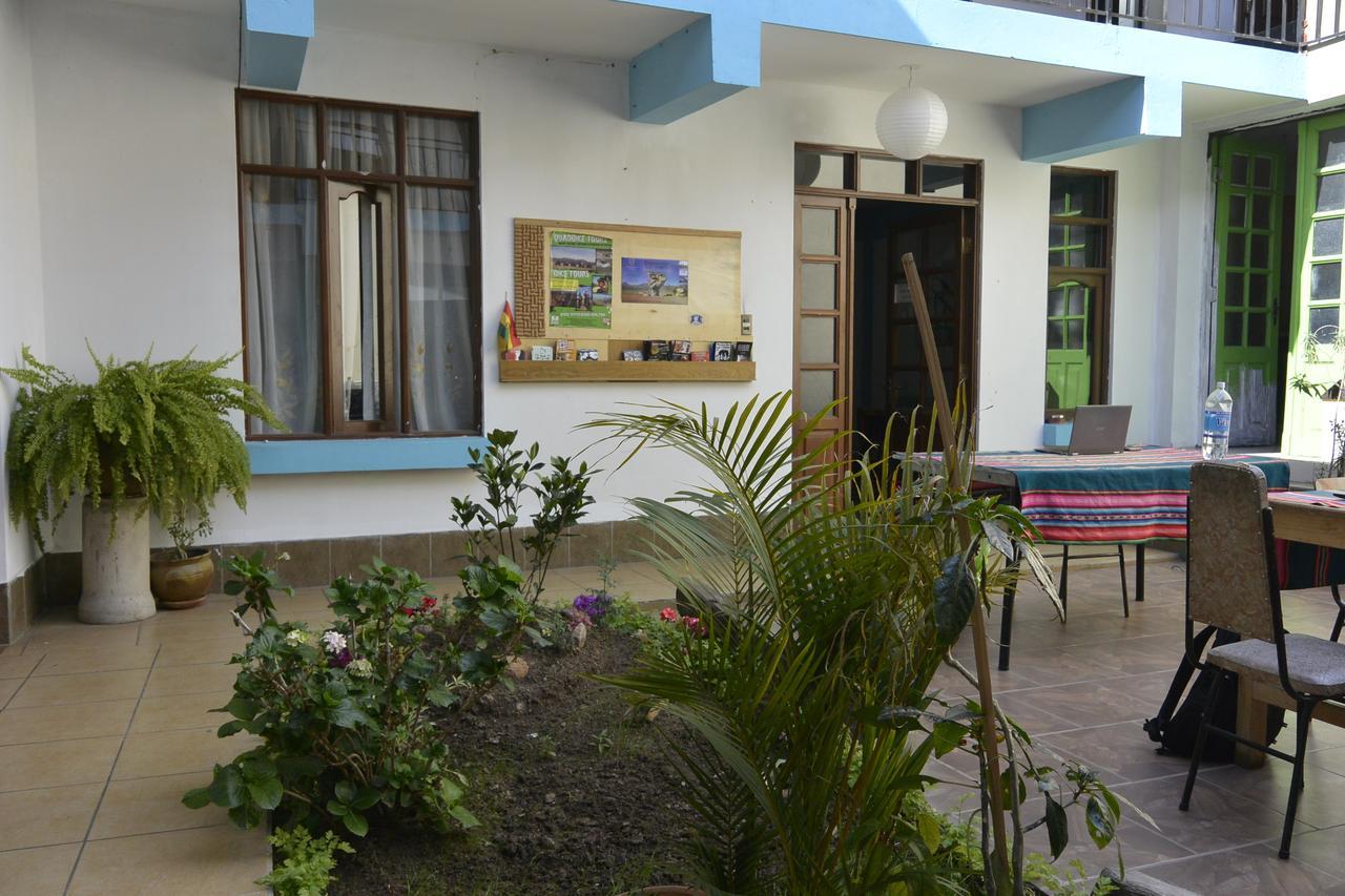 The Celtic Cross Hotel Sucre Luaran gambar