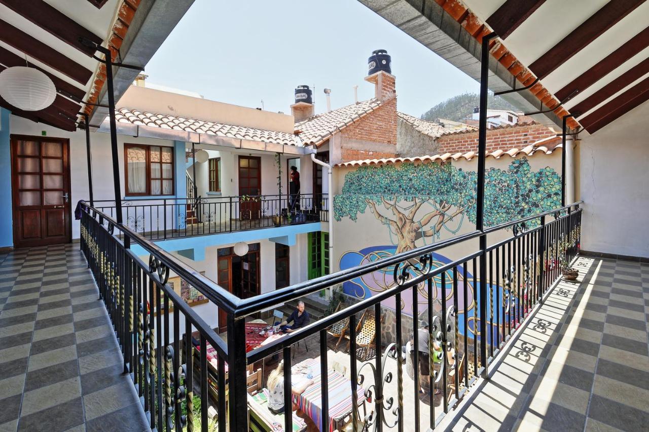 The Celtic Cross Hotel Sucre Luaran gambar