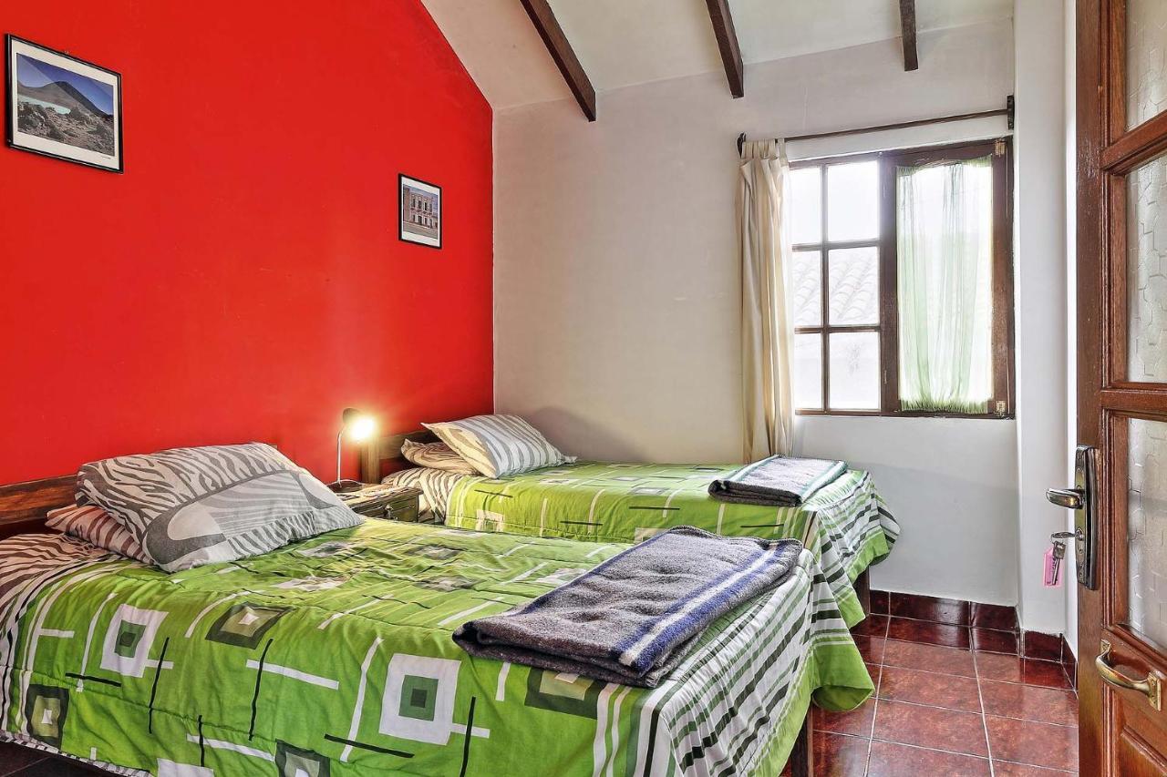 The Celtic Cross Hotel Sucre Luaran gambar